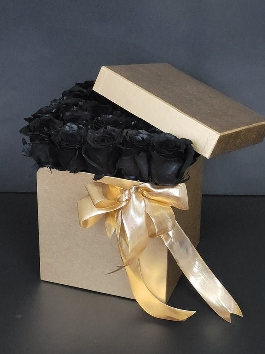 Black roses in Gold Box